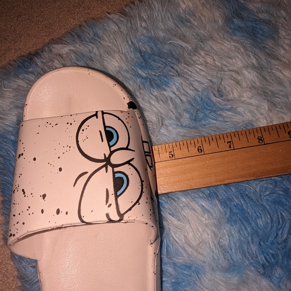 SpongeBob sandals/slides - Picture 9 of 16